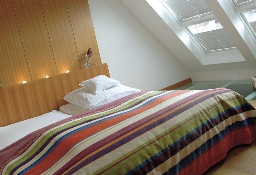 غرفة سوبيريور, Antoniushutte