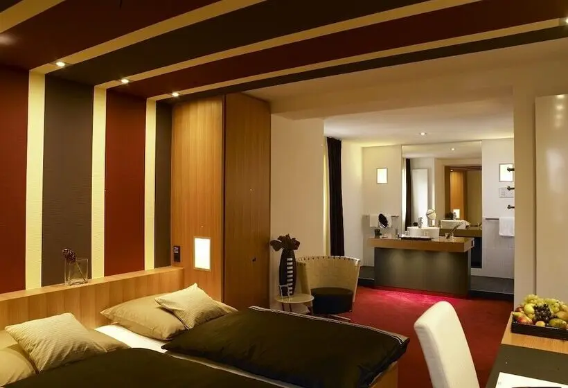 スーペリアールーム, Antoniushutte