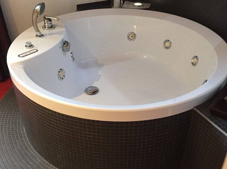 Quarto Estandar com Hidromassagem, Antoniushutte
