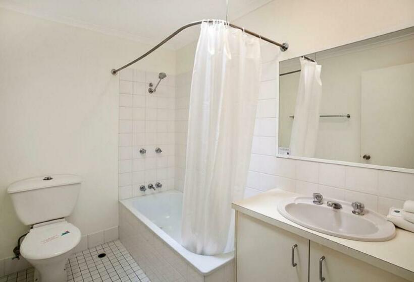 Апартаменты 2 Спальни, Beach Breakers Resort