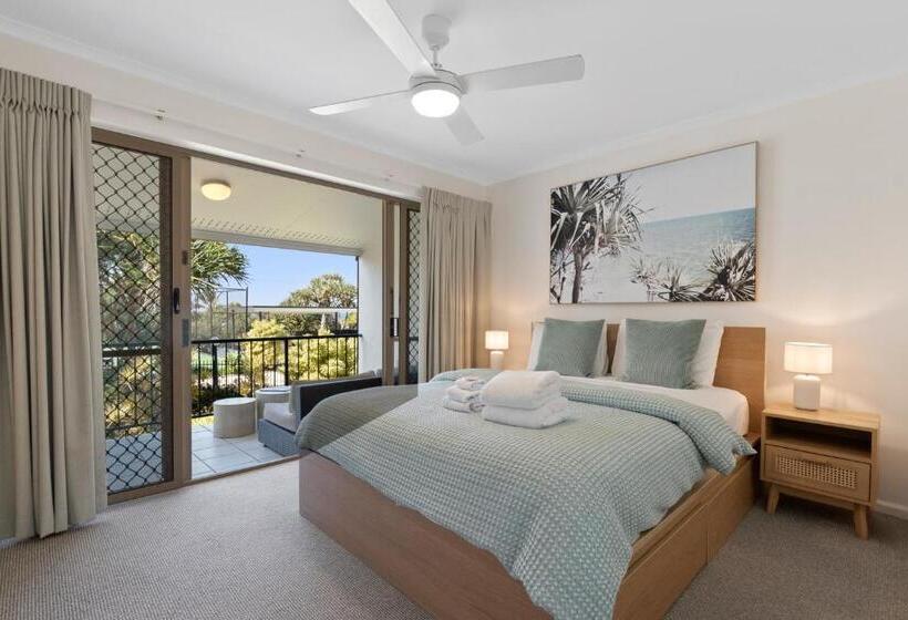 Апартаменты Superior 2 Спальни, Beach Breakers Resort