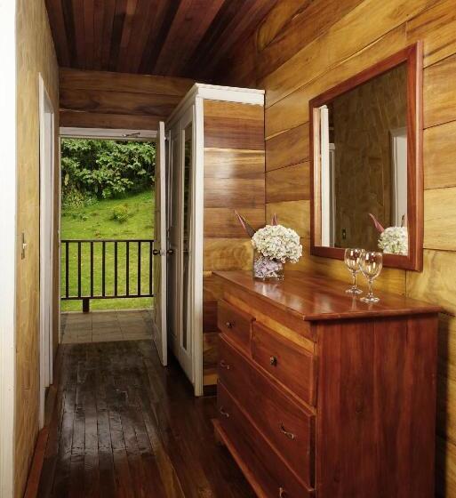 غرفة ديلوكس مطلة على الجبل, Bosque Verde Lodge