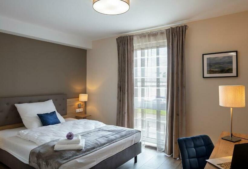 غرفة قياسية, Dominik Hotel & Eventsaal