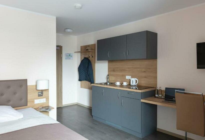 شقة غرفة واحدة, Dominik Hotel & Eventsaal