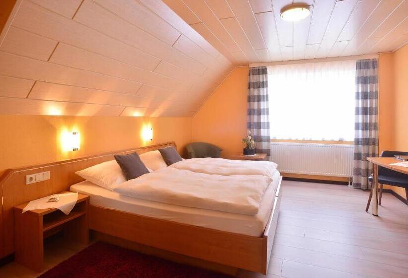 Номер Стандарт Трехместный, Harbauer