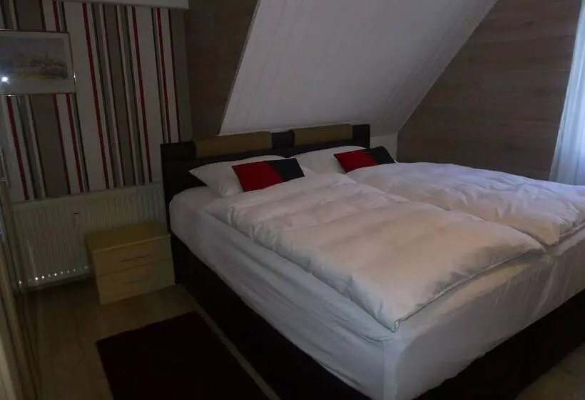 Comfort-huoneisto 1 Makuuhuone, Harbauer