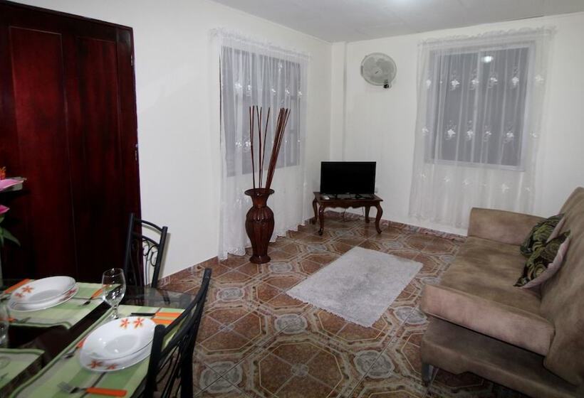 침실 1개 디럭스 아파트, La Fortuna Rooms