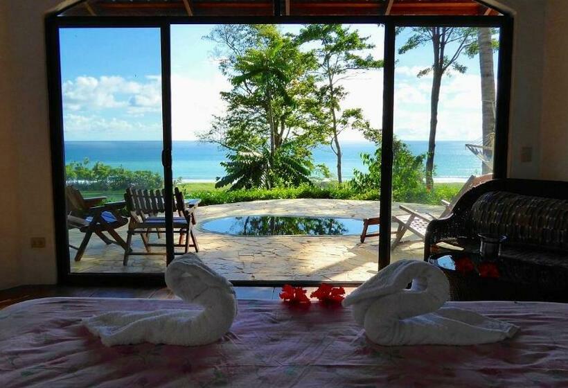 بنجلو ديلوكس, Lagunavista Villas