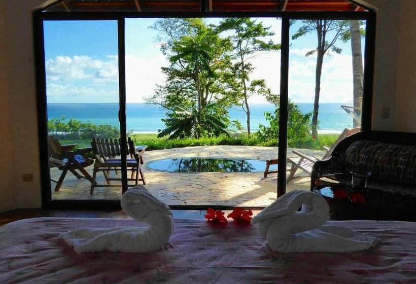 بنجلو قياسى, Lagunavista Villas