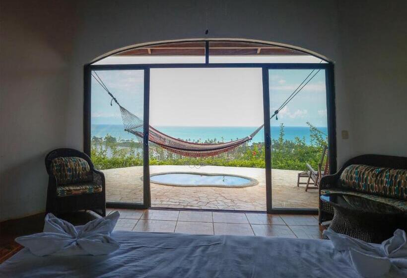 بنجلو ديلوكس, Lagunavista Villas