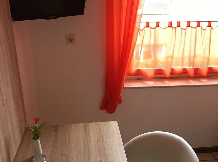 חדר סטנדרט יחיד, Landhaus Brunnenhof