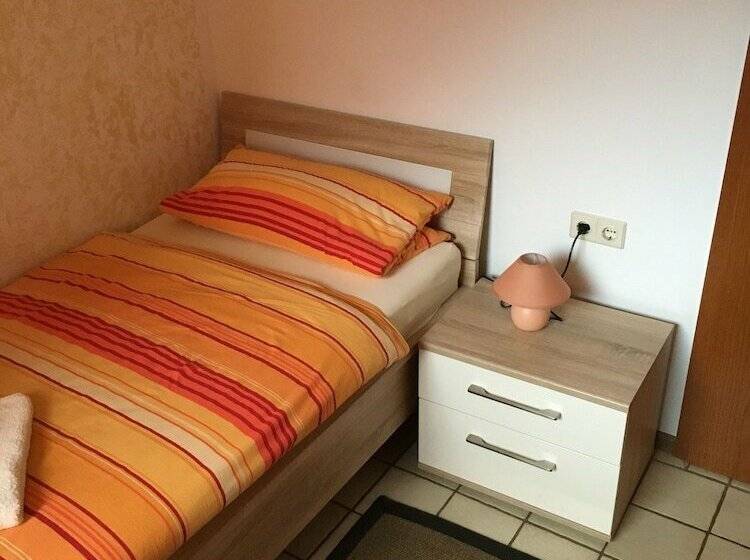 חדר סטנדרט יחיד, Landhaus Brunnenhof