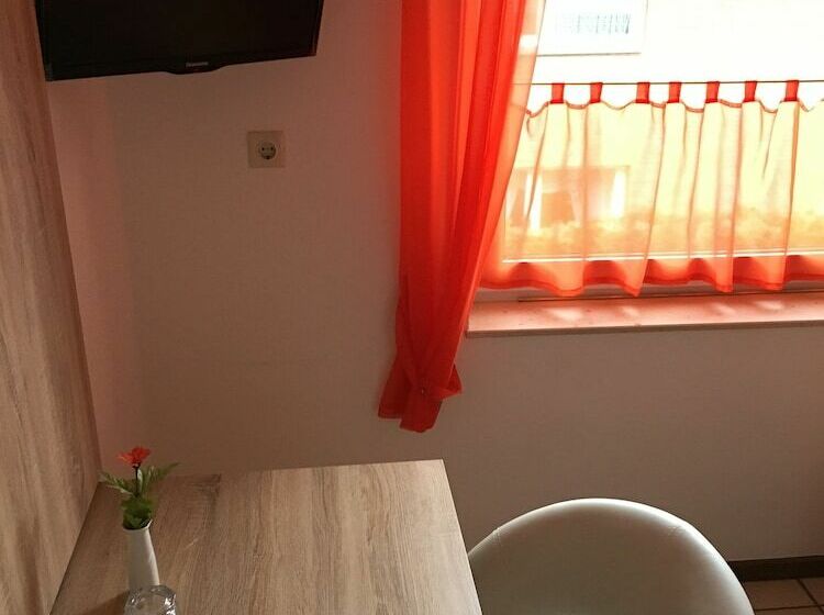 חדר סטנדרט יחיד, Landhaus Brunnenhof