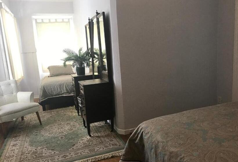 Номер Стандарт Совместная Ванная, Orange Drive Hostel