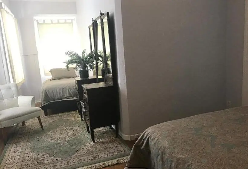 Standard Room Shared Bathroom