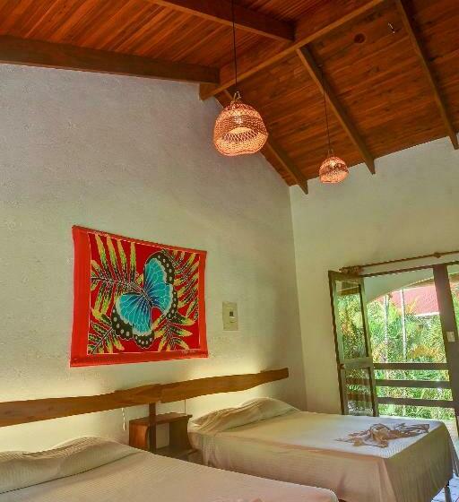 标准间, Pochote Grande