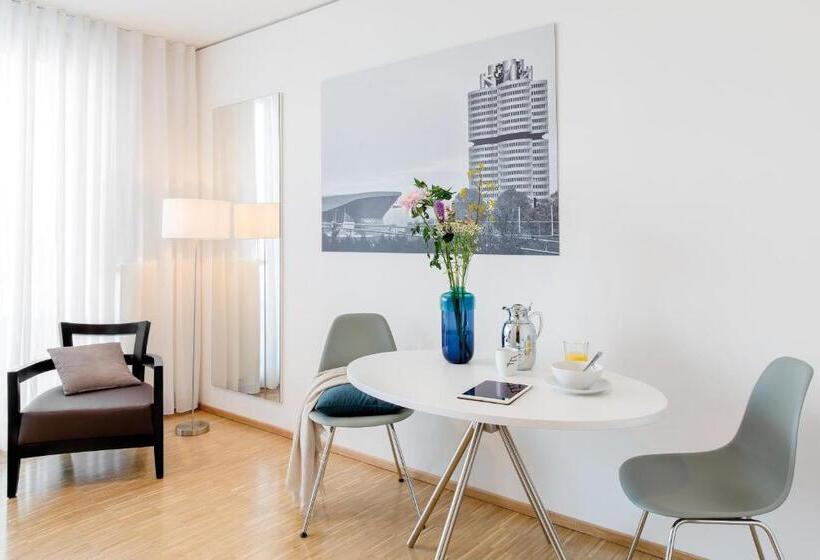 Suite Junior, The Flag München M