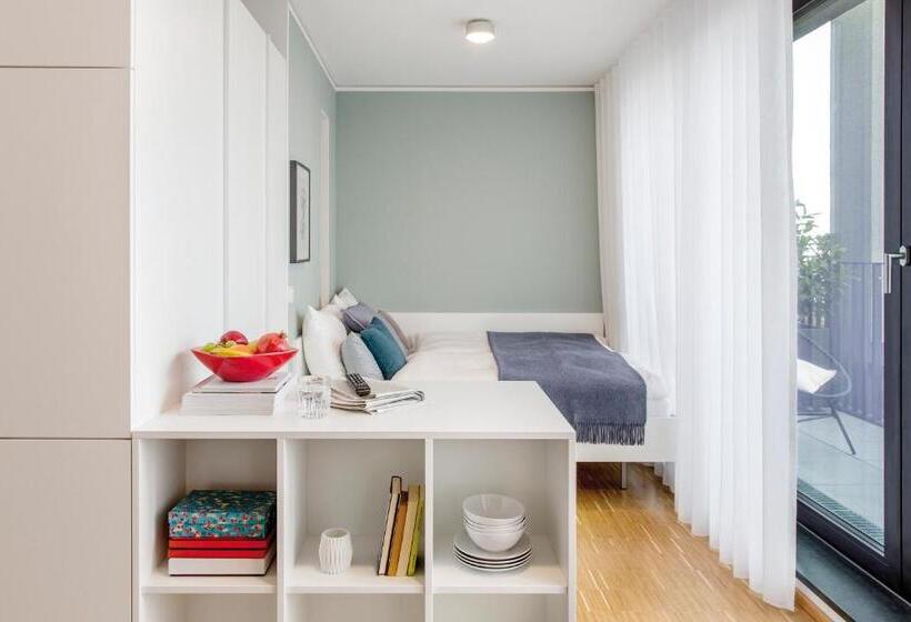 Suite Junior, The Flag München M