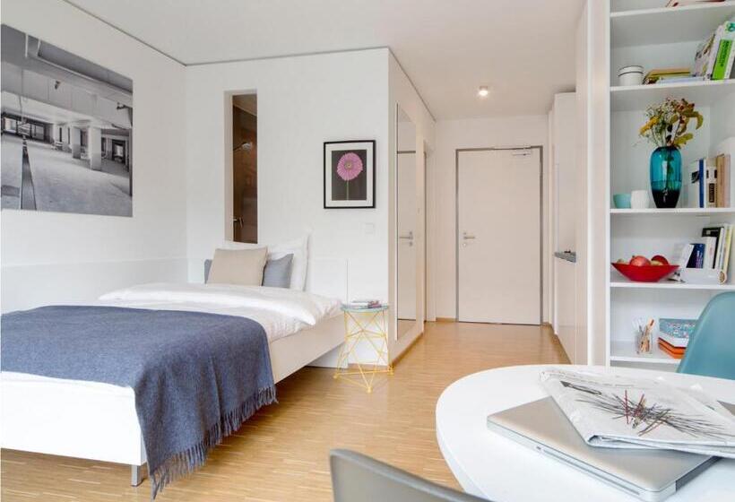 Quarto Comfort Individual, The Flag München M