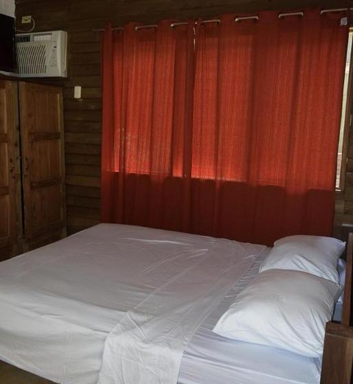 Quarto Estandar, Villas Maria Luisa