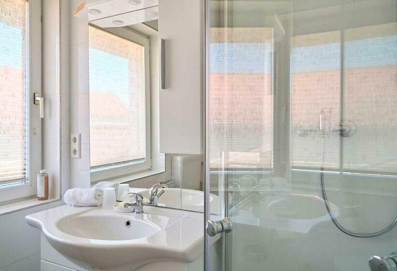 غرفة قياسية, Zur Post Ochsendorf