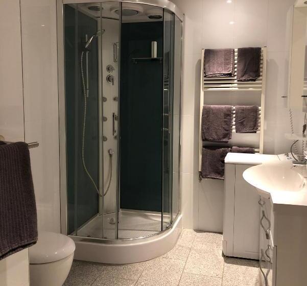 شقة 3 غرف, Zur Post Ochsendorf