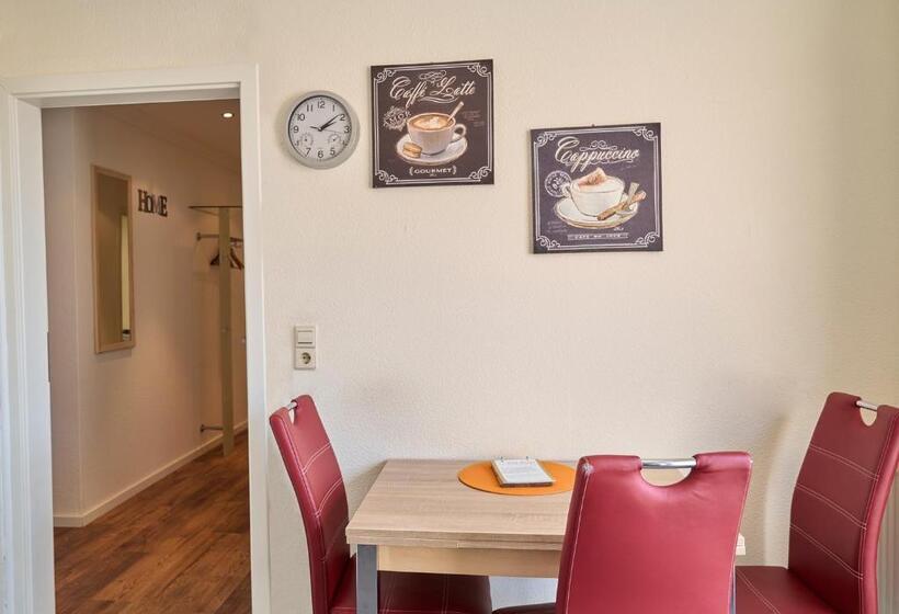 شقة 3 غرف, Zur Post Ochsendorf