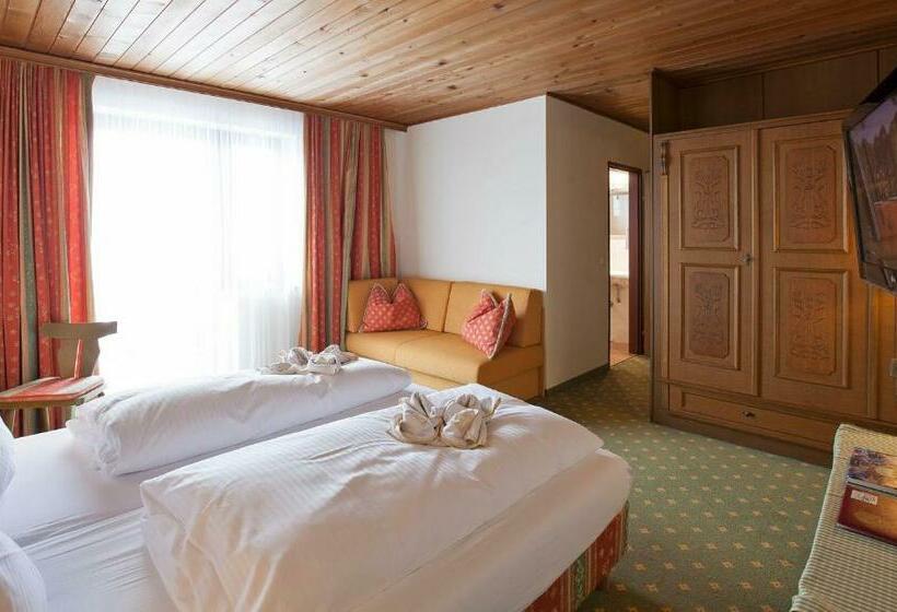 Номер Стандарт с Балконом, Landhotel Agathawirt
