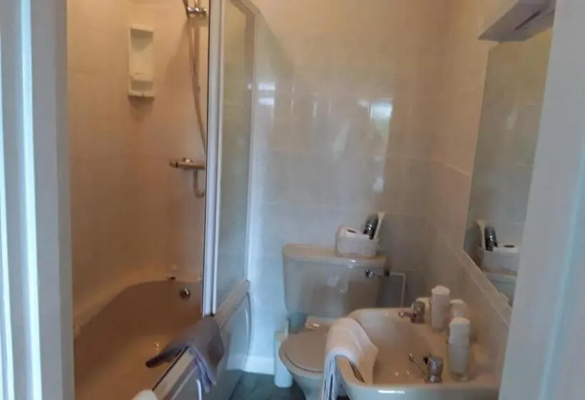 Standard-huone, Riverview House