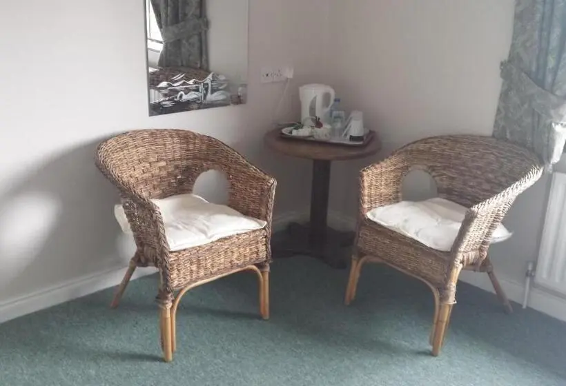 Standard-huone, Riverview House
