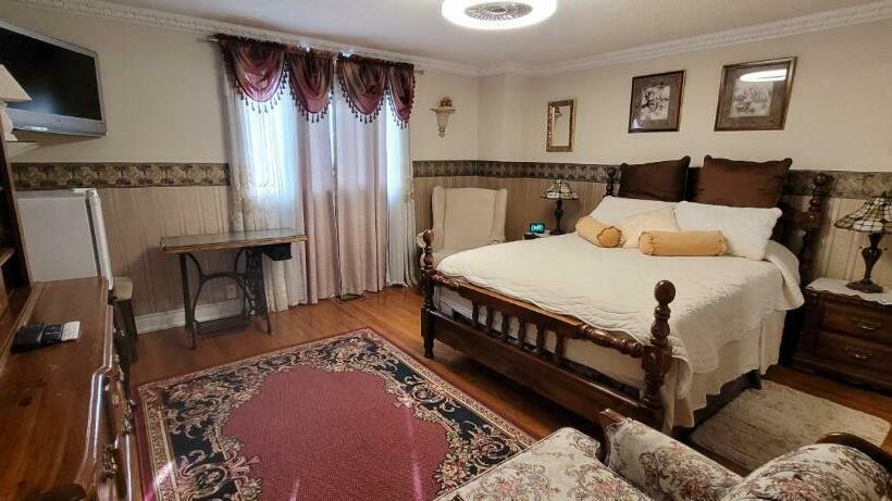 스탠다드 룸 공동 욕실, All Seasons Bed & Breakfast