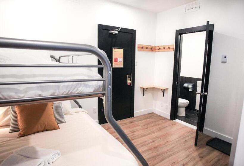 スタンダードトリプルルーム, Auberge Saintlo Montréal Hostel