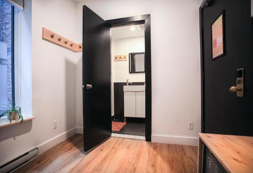 Standard Egyágyas Szoba, Auberge Saintlo Montréal Hostel