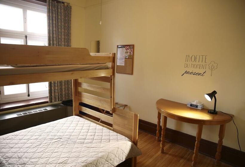 ファミリールーム, Auberge Internationale De Quebec   Hi Canada