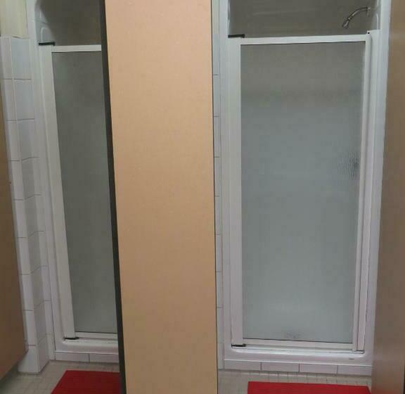 ルームシェアのワンベッド, Auberge Internationale De Quebec   Hi Canada