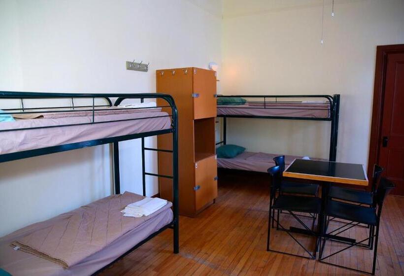 ルームシェアのワンベッド, Auberge Internationale De Quebec   Hi Canada