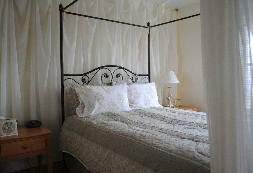 סוויטה, Auberge Marquis De Montcalm