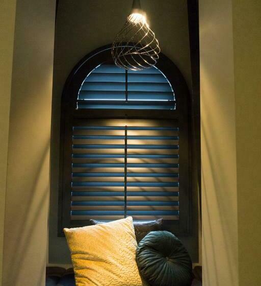 キングサイズベッドのデラックスルーム, Central