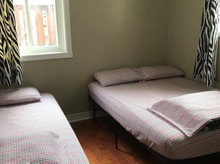 Номер Стандарт Трехместный, Chinatown Travellers Home