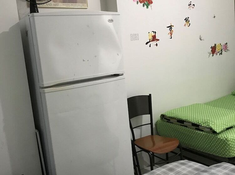 Четырехместный Номер Стандарт, Chinatown Travellers Home