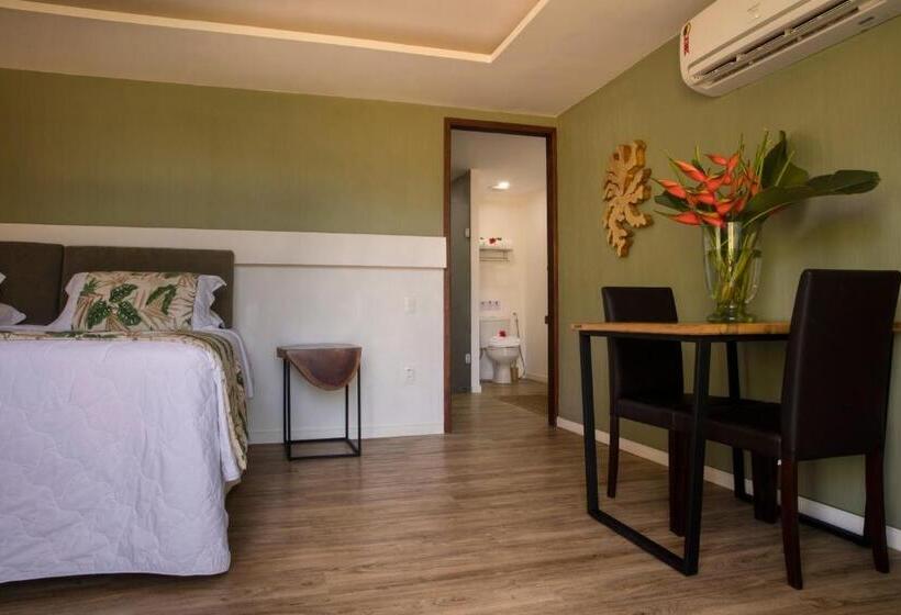 חדר דלוקס, Dolphin