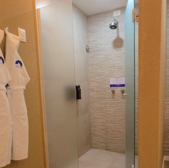 וילה בת חדר שינה 1, Dolphin