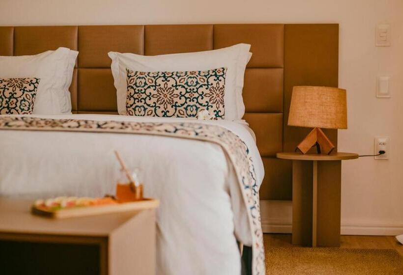 חדר סטנדרט נוף לבריכה, Dolphin