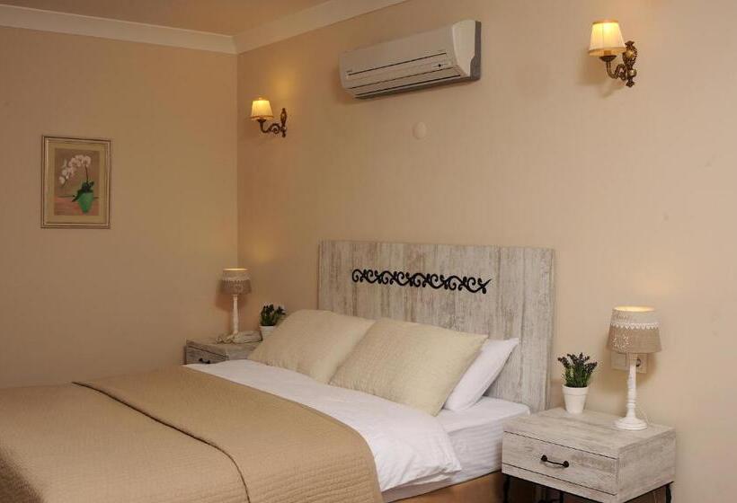 غرفة ديلوكس, Edahan