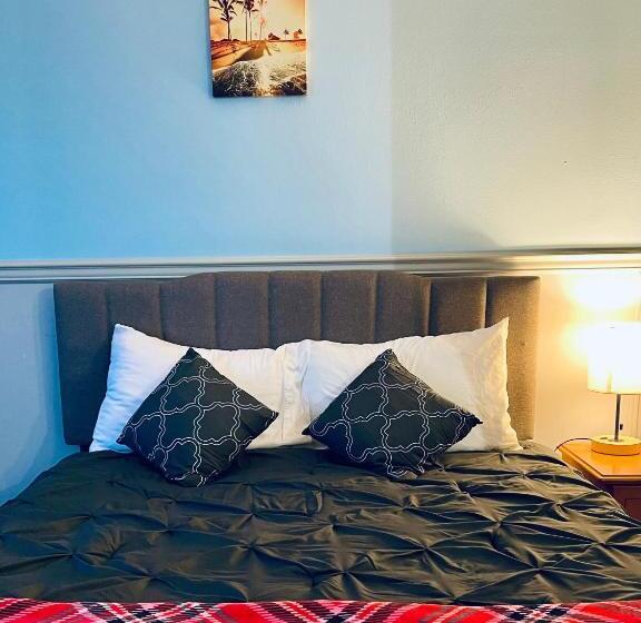 Номер Economy Индивидуальный, Elite Hotel Downtown Center  Ski & Northern Light Tour Long Term Stay