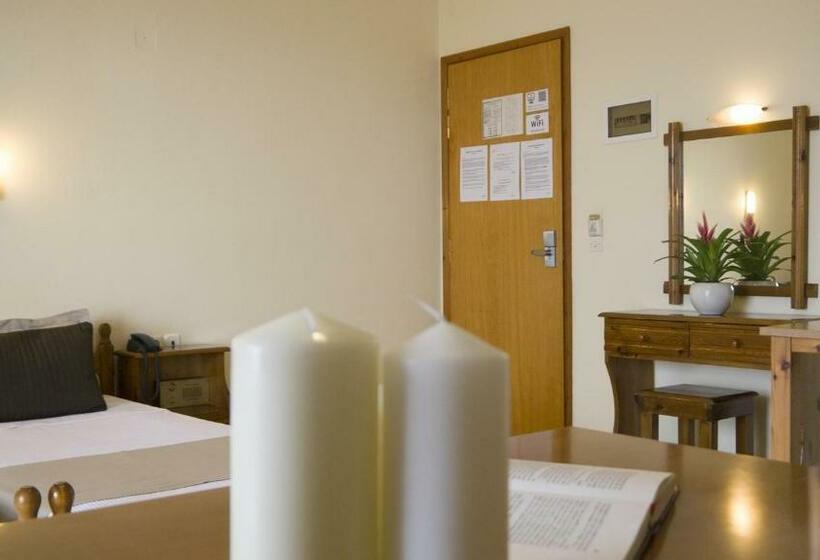 Superior Studio Sea View, Fani