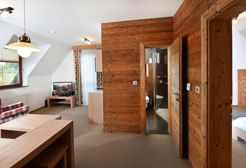 １ベッドルームのデラックスアパートメント, Aplend Hotel Kukučka