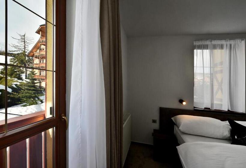 スタンダードルーム, Aplend Hotel Kukučka