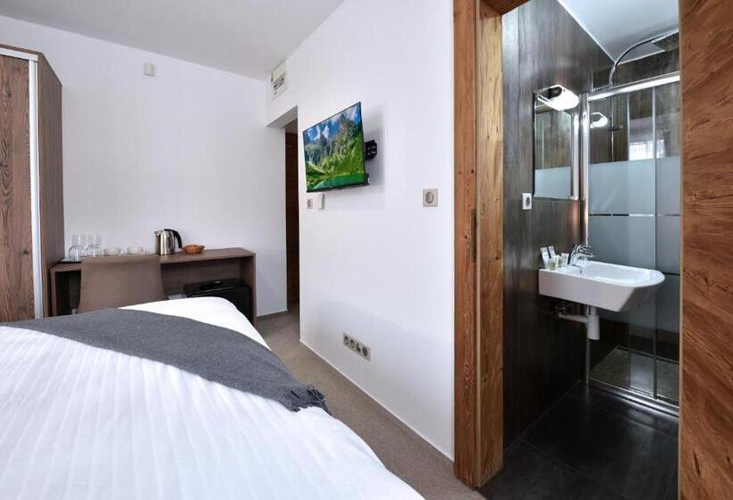 标准间, Aplend Hotel Kukučka