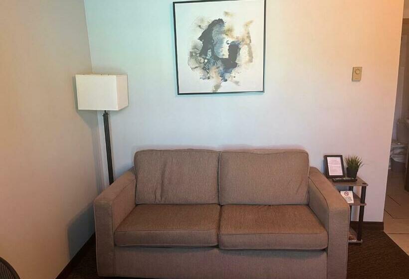 Svit, Lakeside Villa & Nordic Spa